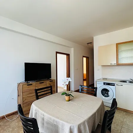 Sunny House 302 Two Bedroom Sunny Beach