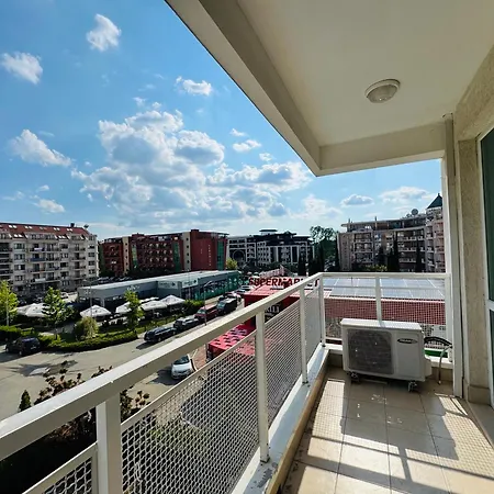 Sunny House 302 Two Bedroom *