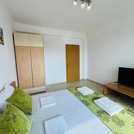 Sunny House 302 Two Bedroom *