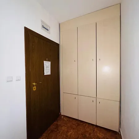 Sunny House 302 Two Bedroom *