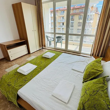 Lejlighed Sunny House 302 Two Bedroom